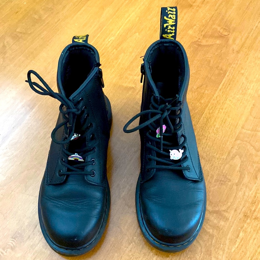 Kids Doc/Dr. Martin boots